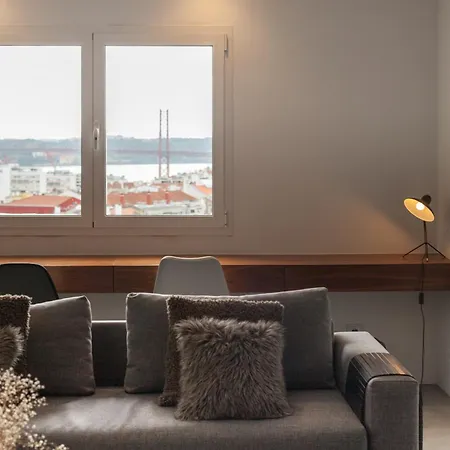 Apartment Flh Campo Ourique With View